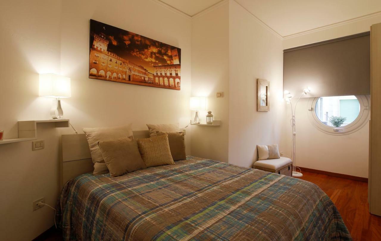 Bologna Central Apartment Bagian luar foto